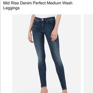 NWT Express MidRise Denim Perfect Jean Leggings.